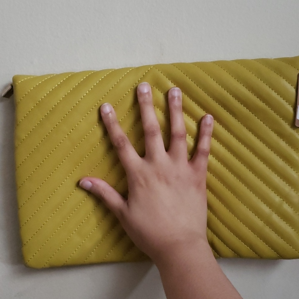 Clutches - Picture 2 of 2